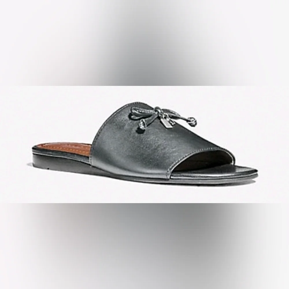 Coach Tassle Bow Slide Metallic Silver, Size 7.5